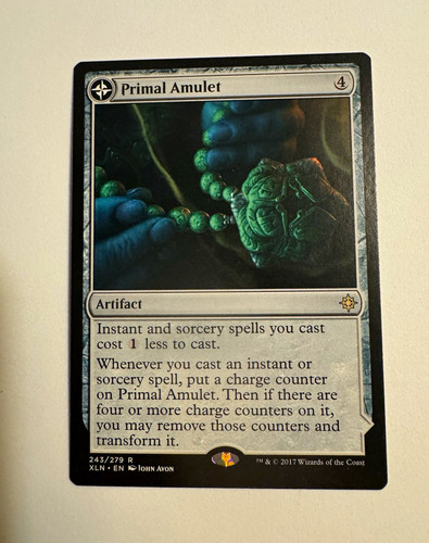 Primal amulet - ,